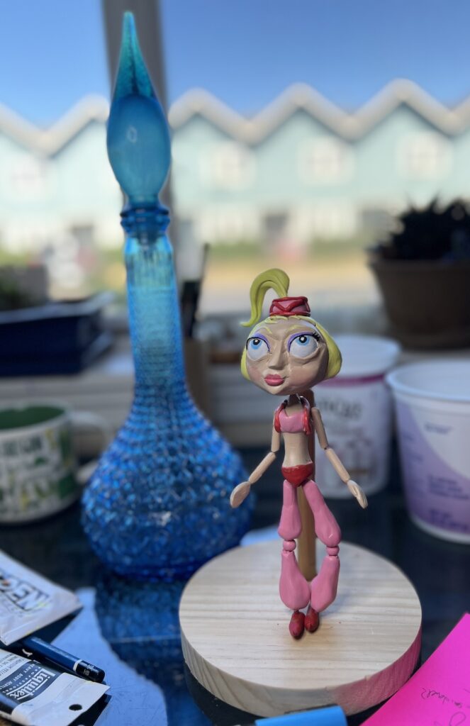 Jeannie sculpture